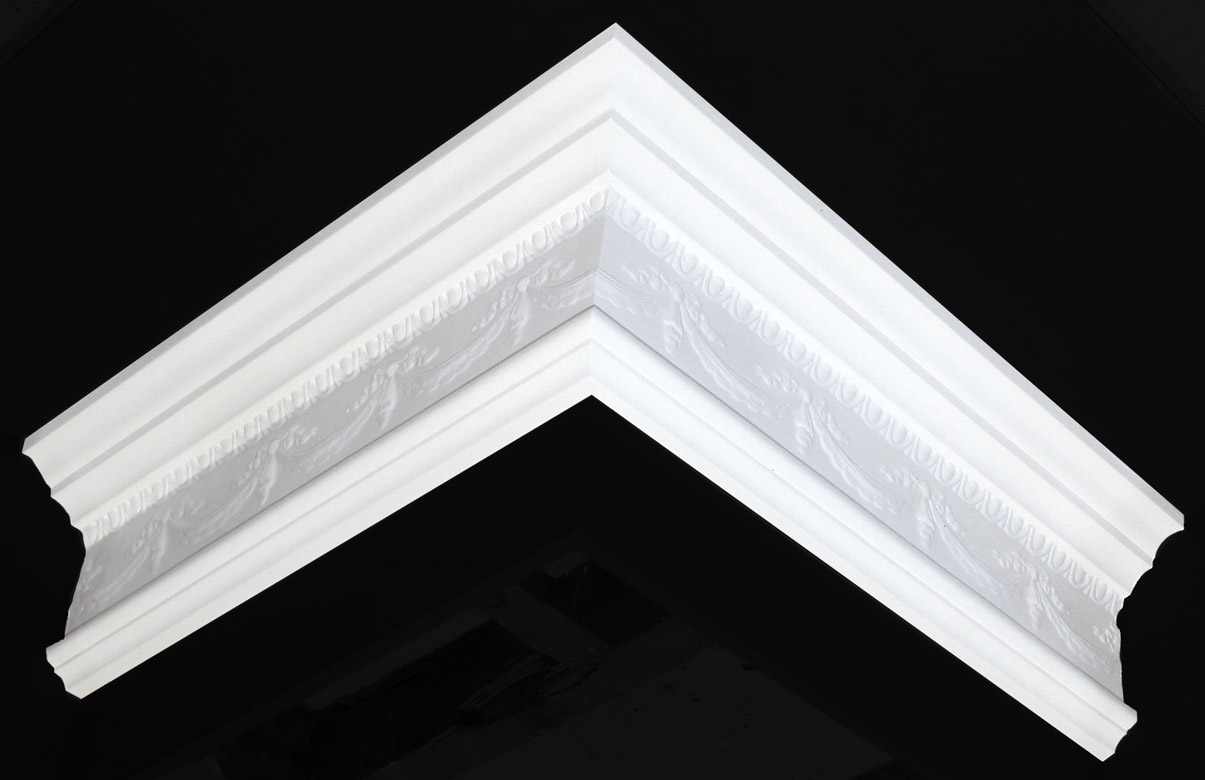 Reference: 132 - Style: Decorative<br />Girth Ceiling (mm): 88<br />Girth Wall (mm): 175