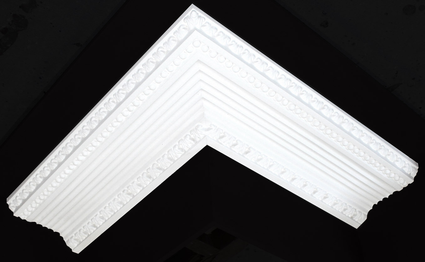 Reference: 178 - Style: Decorative<br />Girth Ceiling (mm): 208<br />Girth Wall (mm): 80