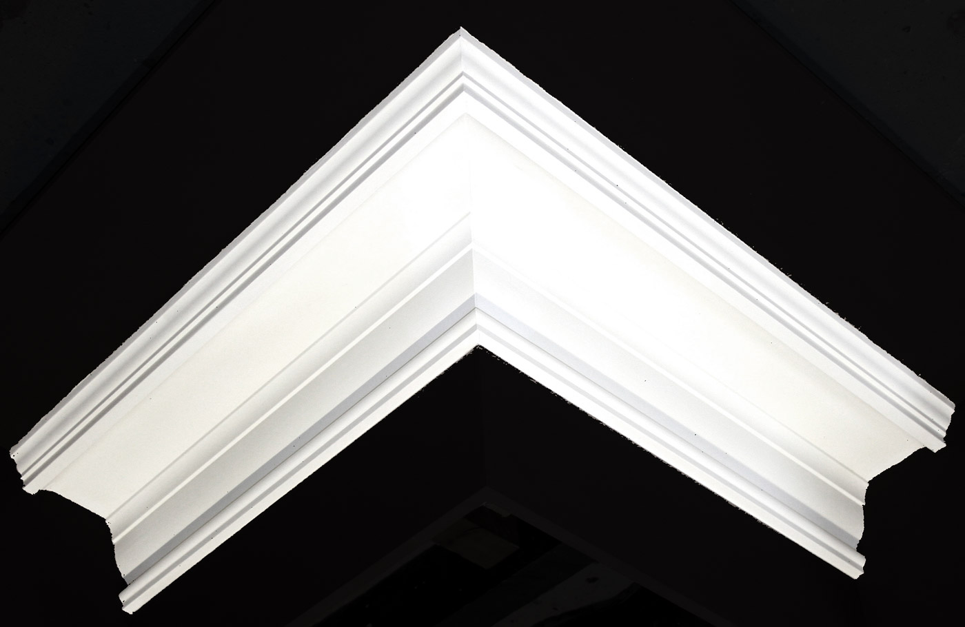 Reference: 137 - Style: Plain<br />Girth Ceiling (mm): 160<br />Girth Wall (mm): 115