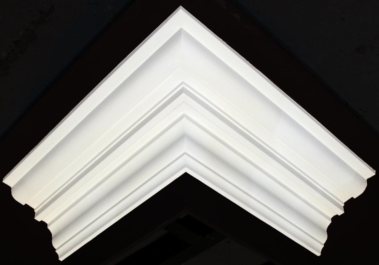 Reference: 153 - Style: Plain<br />Girth Ceiling (mm): 230<br />Girth Wall (mm): 152